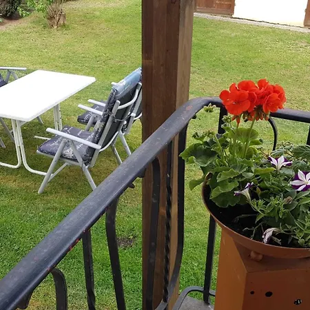 Schwarz Appartement Gasseldorf